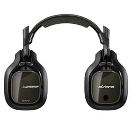 Wireless gaming outlet headset with mixamp